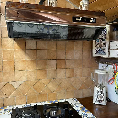La Casa Di Maya 사사리