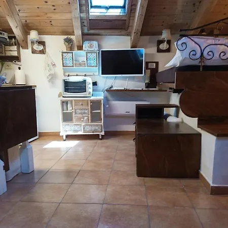 La Casa Di Maya Apartment *